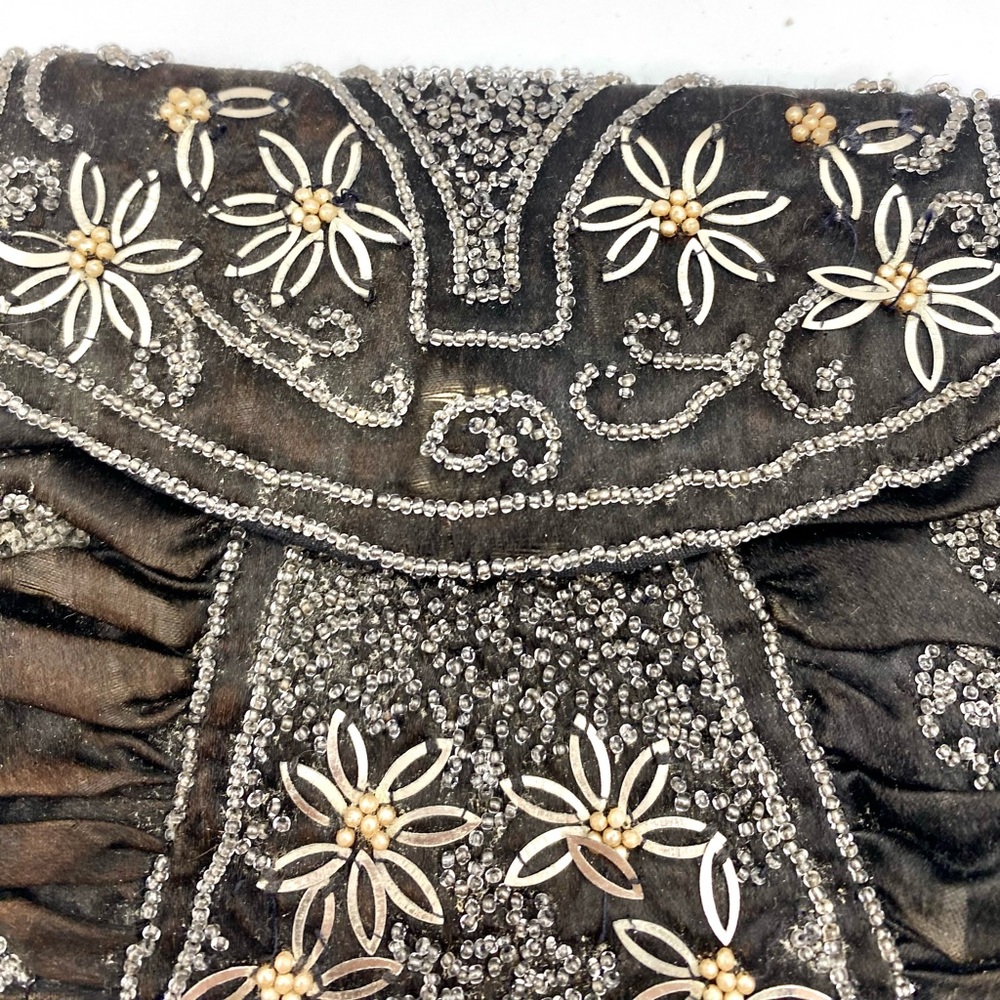 Antique Handmade Silk Glass and Metal Beaded Clutch Purse - Picture 4 of 16